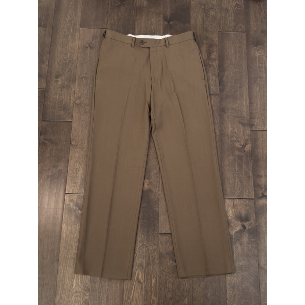 Haggar Repreve Mens Flat Front Dress Pants Size 32X30 Brown Expandable Waist
